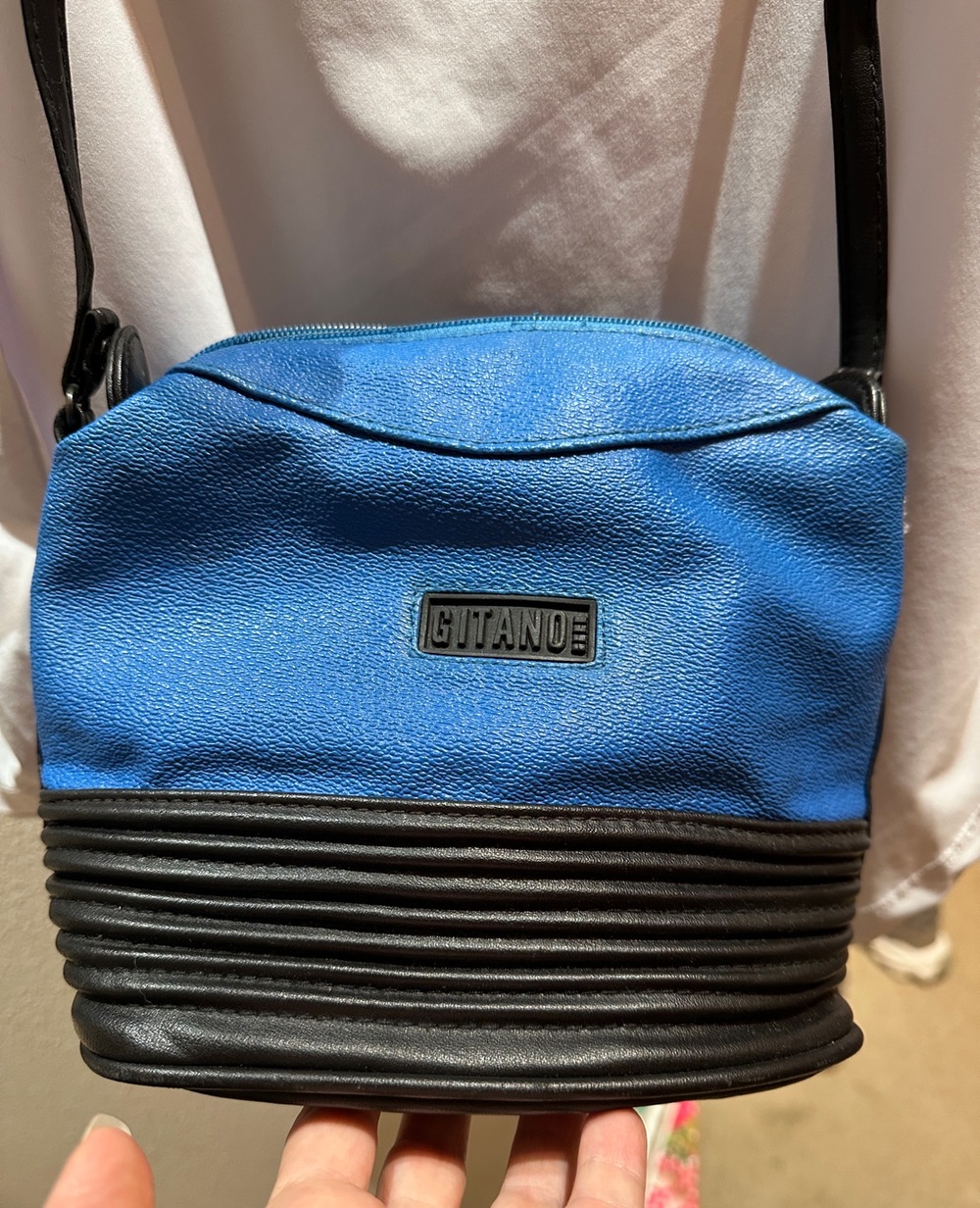 Gitano Blue and Black Ribbed Crossbody Bag Vintage 80s
